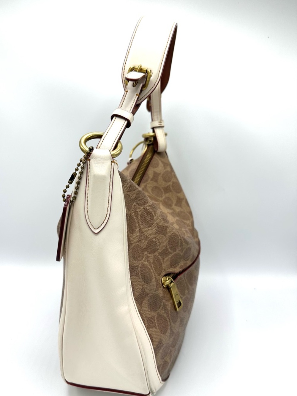 Coach Sutton Hobo Bag – Signature Coated Canvas with Chalk Leather Trim - Picture 5 of 9